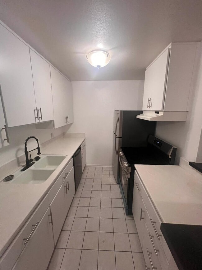 Photo - 3604 W Estates Ln Unit 302