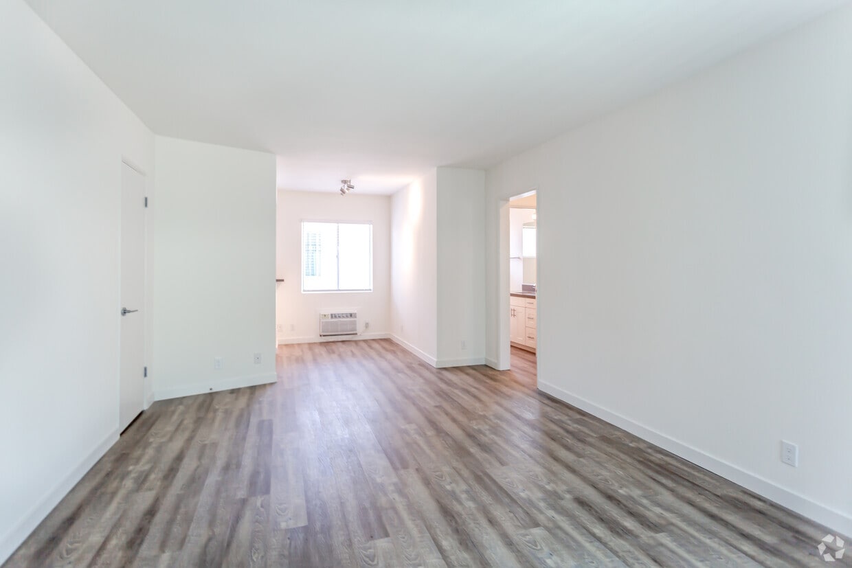 Floor Plan - 1BR/1.0BA