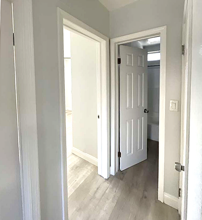 Photo - 1333 E 47th St Unit 1335