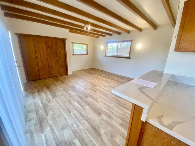 Photo - 1760 Ruhland Ave Unit Rear Bungalow