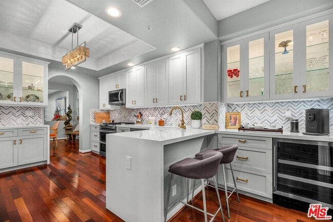 Building Photo - 11740 Sunset Blvd Unit 22