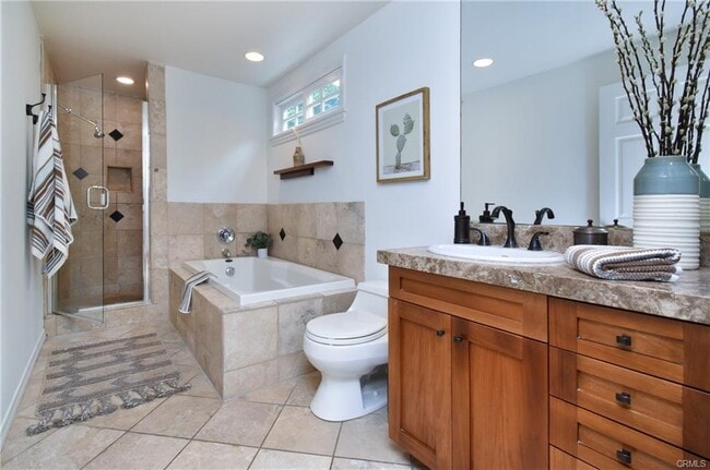 Photo - 14018 Hesby St