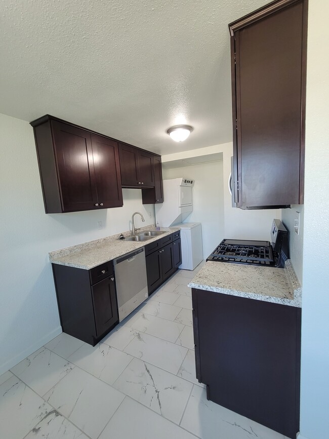 Building Photo - 24881 Cactus Ave Rental