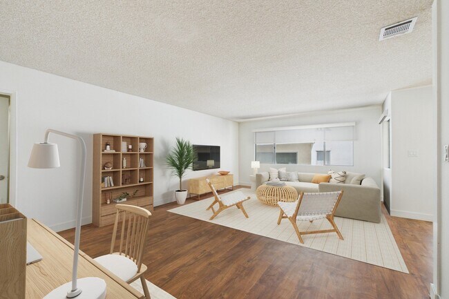 Photo - Willis Park West