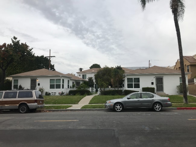 Photo - 209 W Maple St Apartment Unit 213.5