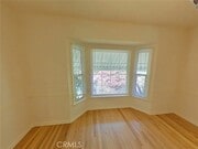 Photo - 1827 Oakwood Ave