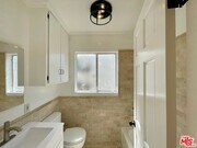 Photo - 938 6th St Unit 8