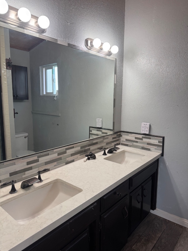 Photo - 4859 Stuart Dr