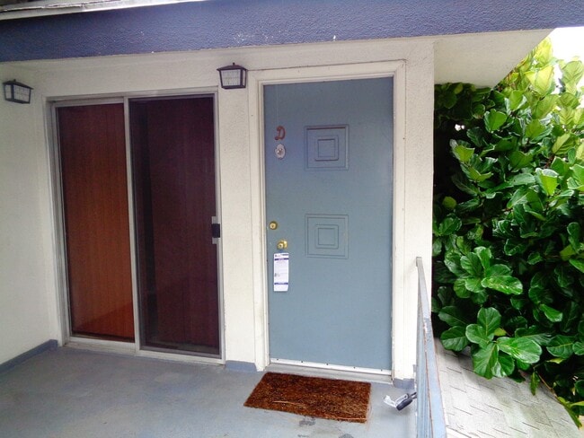 Photo - 2 Bedroom 1.5 Bath Whittier Apartment for Rent Unit 11798 Beverly Blvd D