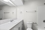 Photo - 1002 Lombard Dr