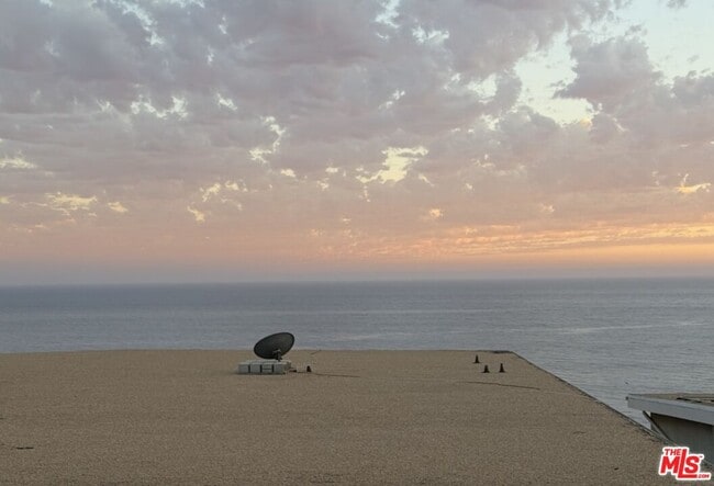 Photo - 18069 Coastline Dr Unit 9