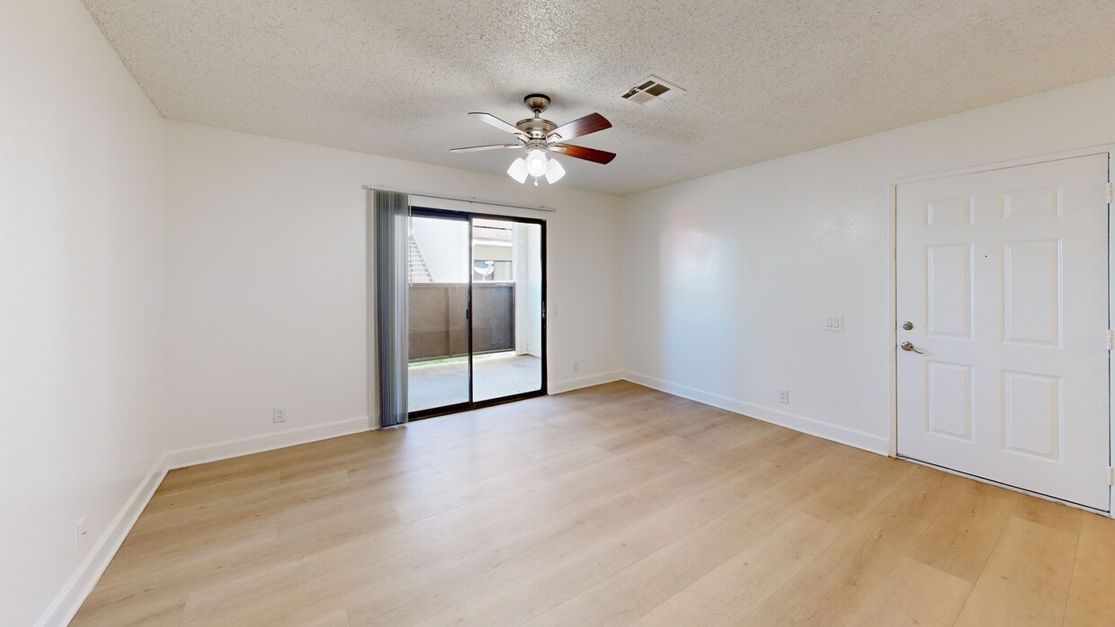 3D Tour - Las Brisas Apartments
