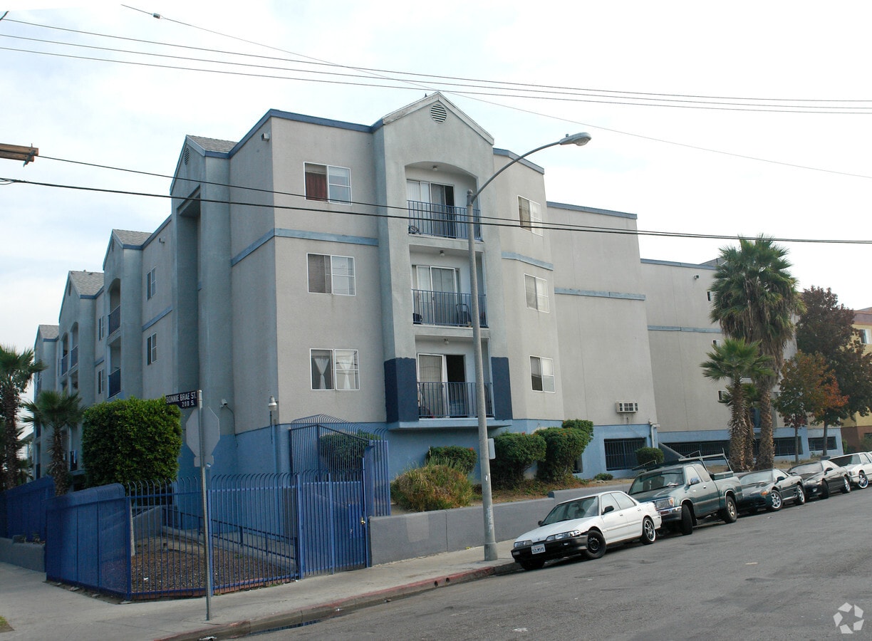 Westlake Villas - Westlake Villas