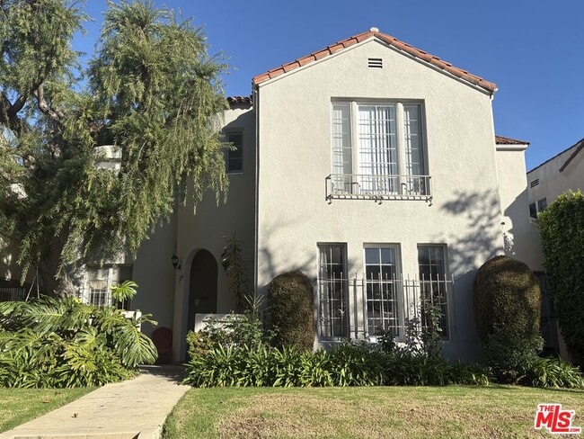 Building Photo - 124 N Mansfield Ave