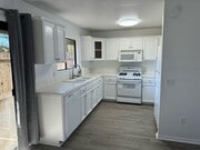 Photo - MOVE IN SPECIAL**UPDATED 3BR/1.5BA CONDO i...