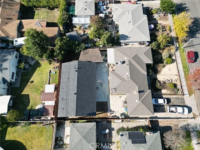 Building Photo - 917 W Flora St Rental