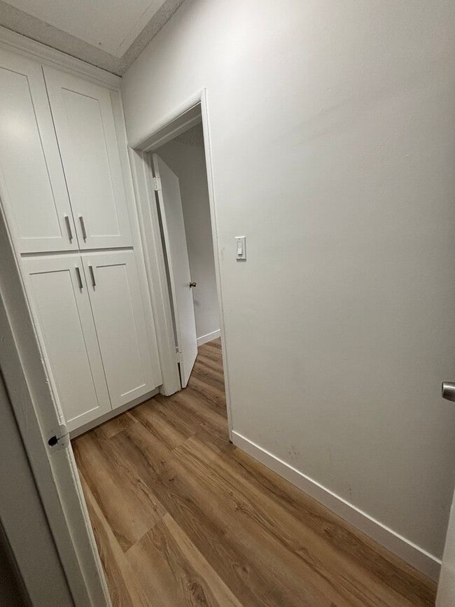 Photo - Parr, 10424-10425 Unit 10424 #D