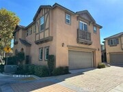 Photo - 650 Huron Pl