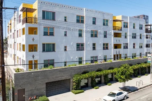 Building Photo - 3411 Crenshaw Blvd Rental