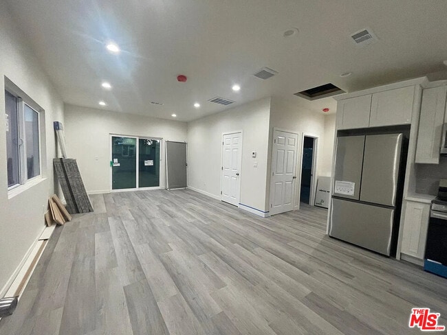 Photo - 9556 Lambert Cir