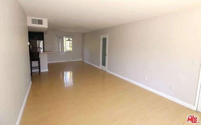 Photo - 4405 Matilija Ave Unit 8