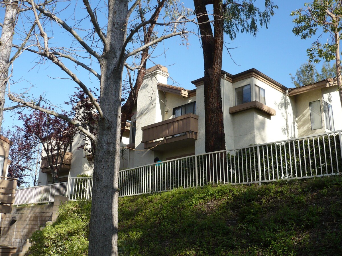 Photo - 22725 Lakeway Dr Unit 392