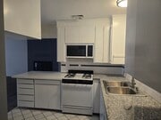 Photo - Large 3 Bed 2 Bath House
