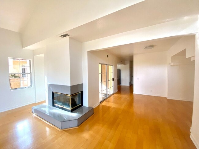 Photo - NEW PRICE! Spacious 3bdrm 2.5bath Condo w/2 car garage & private laundry hookups, community Pool ...