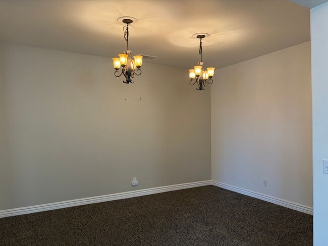 Photo - LARGE BEAUTIFUL HOME WITH VIEWS IN MENIFEE!!