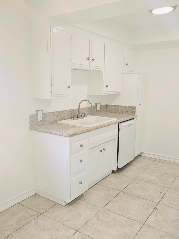 Photo - 8919 Longden Ave Apartment