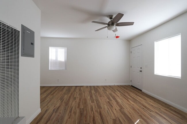 Photo - LB0167 Unit 169 1/2  E 67th St