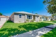 Photo - 15516 Chadron Ave