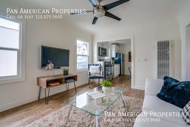 Photo - 6621 1/4 Crenshaw Blvd.-