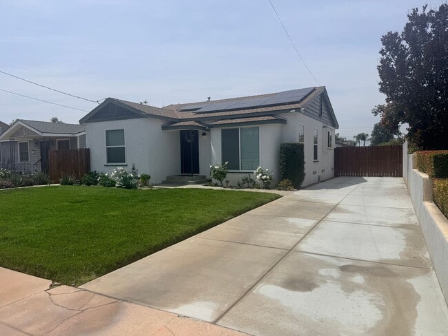 Photo - 3 bedroom home in a great neighborhood in Riverside