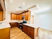 Photo - 11104 Oxnard St House Unit 11104
