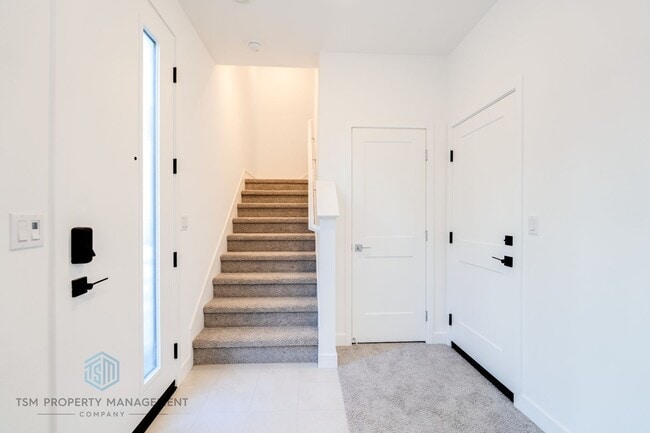 Photo - NEW BUILT 2 Bedroom+1 Den Townhome in the Heart of Garden Grove!