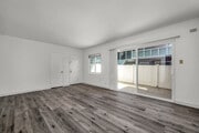 Photo - 3706 Redondo Beach Blvd Unit B