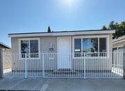 Photo - 1056 N Lincoln St House