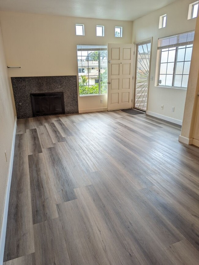 Photo - 221 Donax Ave
