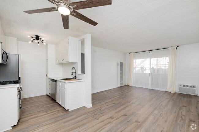 Kitchen and Living Room - Bagley Regent Apartments