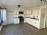 Kitchen - 272 E Jackson St