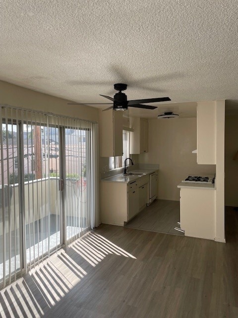 Photo - 824 S Wooster St