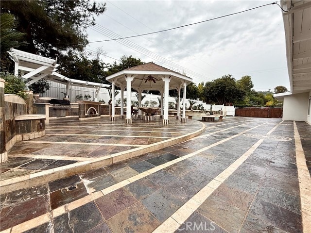 Photo - 24204 Calvert St