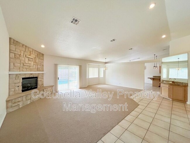 Photo - 78855 Aurora Way