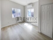 Photo - 787 N Reservoir St