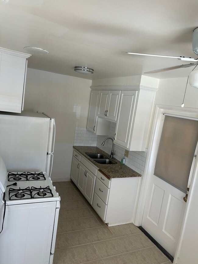 Photo - 4115 E Ocean Blvd Unit 1