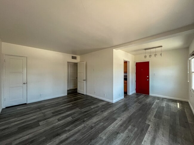Photo - 3401 W 84th Pl