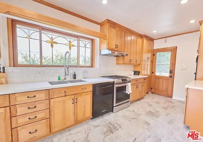 Photo - 1522 Pandora Ave