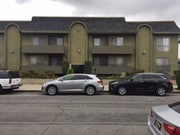 Building - 901 N Cedar St Unit 10