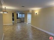 Photo - 122 N Clark Dr Unit 105